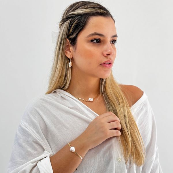 Conjunto - Choker + Pulseira de Pérola com 68% de Desconto  + Brinco Grátis e Frete Grátis